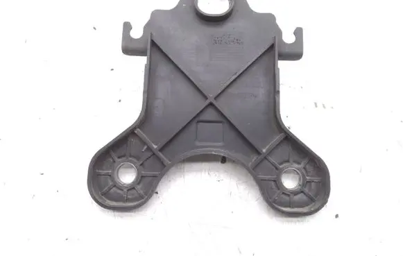 Renault Kadjar Front bumper mounting bracket 622400727R