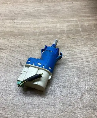 Brake pedal sensor switch