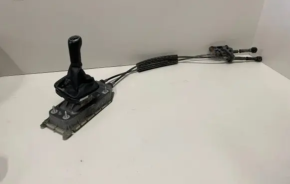 Volkswagen Polo V 6R Gear shifter/selector 6Q0711061E
