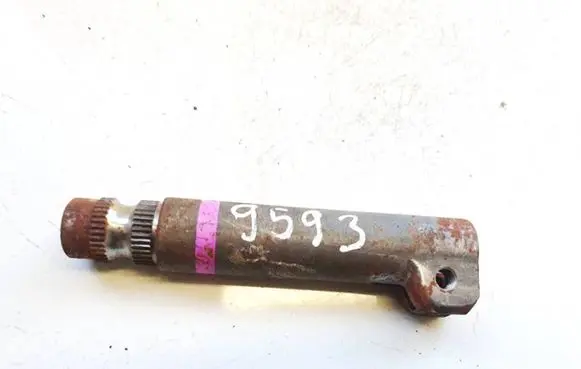 Toyota Avensis T270 Steering column universal joint