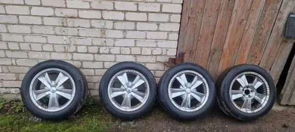 Honda CR-V R18 alloy rim 