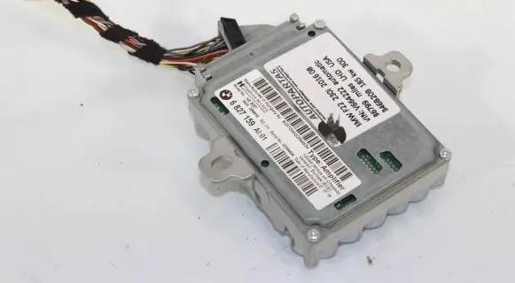 BMW 2 F22 F23 Sound amplifier 6827159 G2594634 B27QG4G02594634