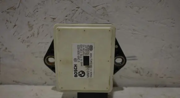 BMW X5 E70 ESP acceleration yaw rate sensor 6770137