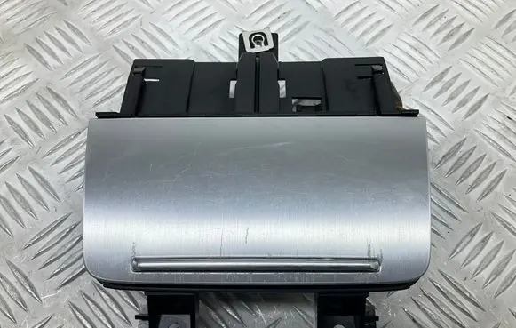 Audi TT TTS Mk2 Ashtray (front) 8J0857951 8J0857951A 8J0857951B