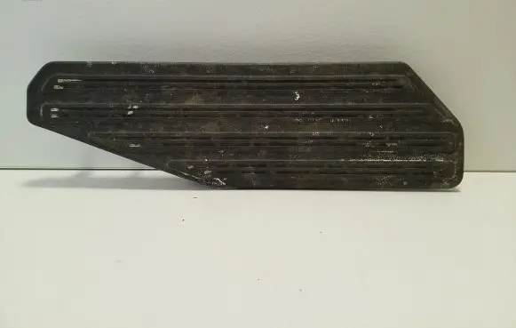 Volkswagen Amarok Rear sill trim cover 2H7864677B