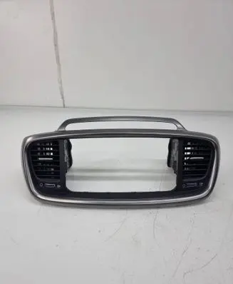 KIA Sorento Dash center air vent grill 84740C5100