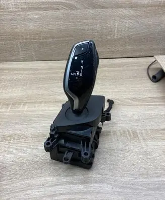 BMW 5 G30 G31 G38 Gear shifter/selector 9458752