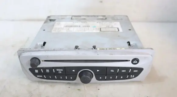 Renault Scenic III - Grand scenic III Radio/GPS head unit trim 