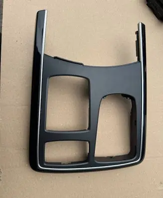 Mercedes-Benz GLE (W166 - C292) Other center console (tunnel) element A1666802517 6802517