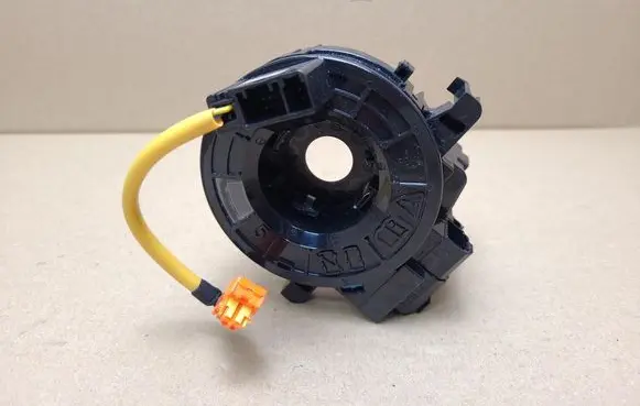 Toyota Avensis T270 Airbag slip ring squib (SRS ring) 8924574020