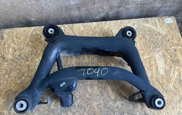 BMW Z4 E89 Rear subframe 6790963 33316790963