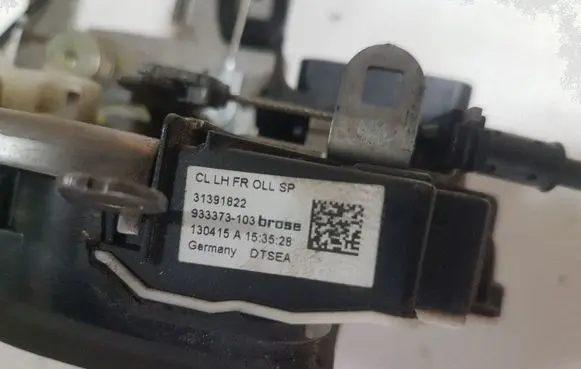 Volvo V40 Front door lock 31391822 933373