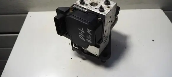 Mercedes-Benz A W168 ABS Pump A0044310912