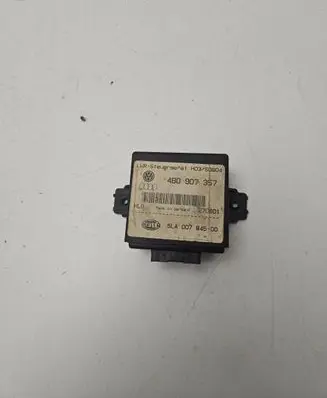 Audi A3 S3 8L Light module LCM 4B0907357 270801 5LA00784500