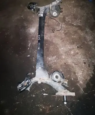 Peugeot 307 Rear axle beam 