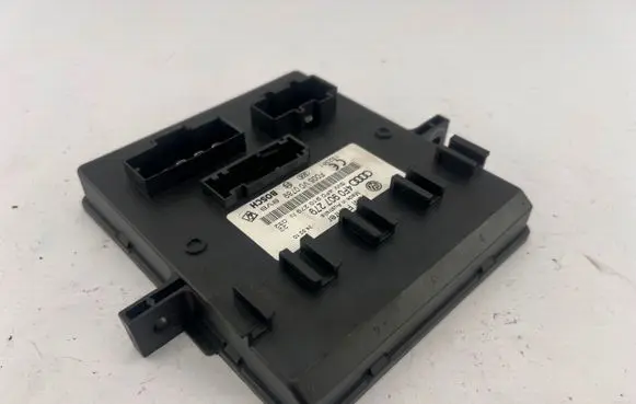 Audi A6 S6 C6 4F Comfort/convenience module 4F0907279 4F0910279N F005V00789