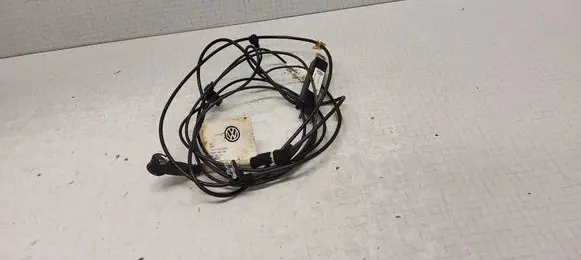 Volkswagen Transporter - Caravelle T5 Radio antenna 7H0035550AE 6Q0035575A 7H0035577