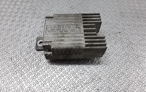 Mercedes-Benz S W220 Coolant fan relay A0205451532