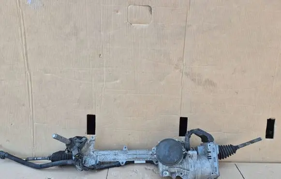 Citroen Berlingo Steering rack 6820000313