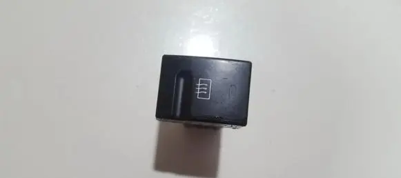 Peugeot 406 Windscreen/window heater switch 03952 23g8