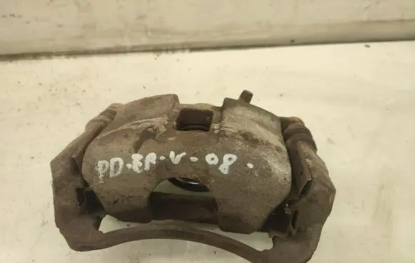 Honda FR-V Front brake caliper