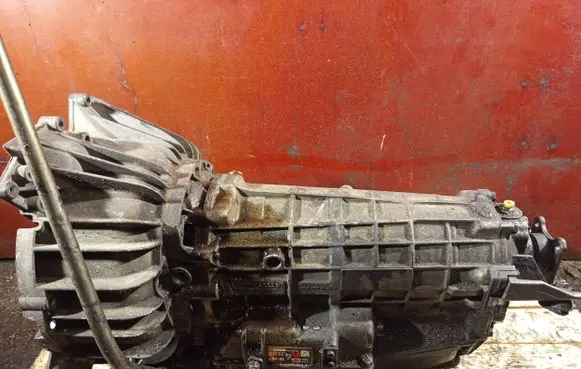 BMW 7 E32 Automatic gearbox 4HP22 507623 1043010371