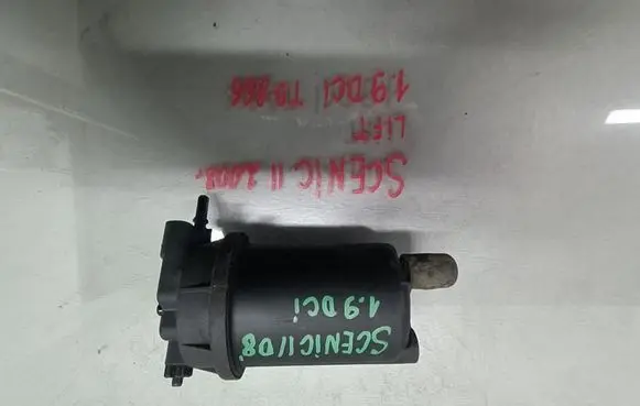 Renault Scenic II - Grand scenic II Fuel filter housing 8200780958