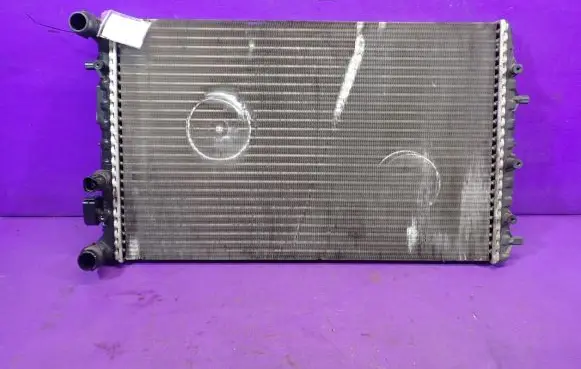 Seat Ibiza III (6L) Coolant radiator 6Q0121353Q