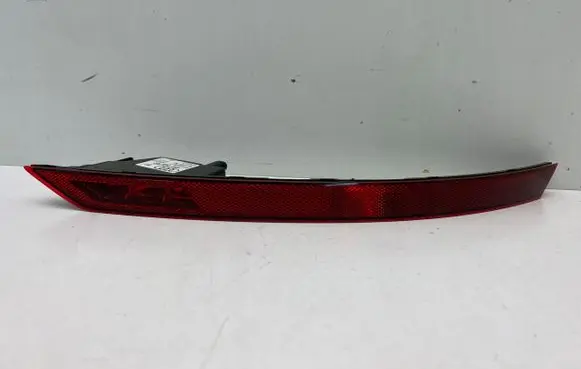 Audi e-tron Rear tail light reflector 4KE945702