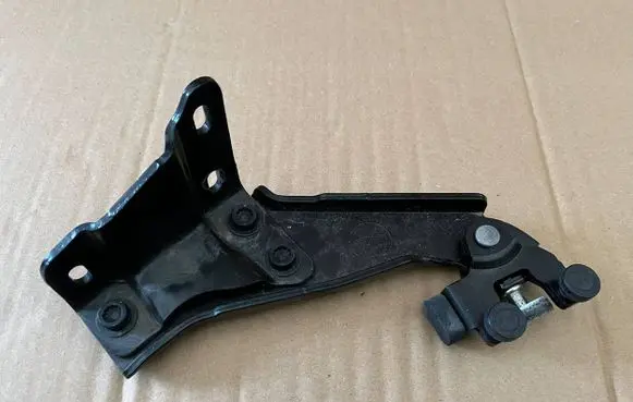Volkswagen Caddy Sliding door lower roller guide/hinge 2K7843397A
