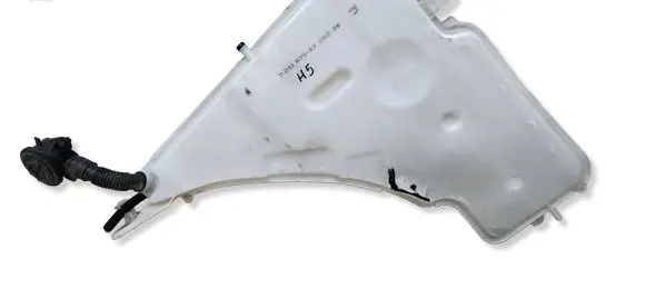 BMW 4 F36 Gran coupe Windshield washer fluid reservoir/tank 7241679