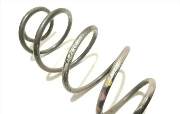 Ford Mondeo MK IV Rear coil spring