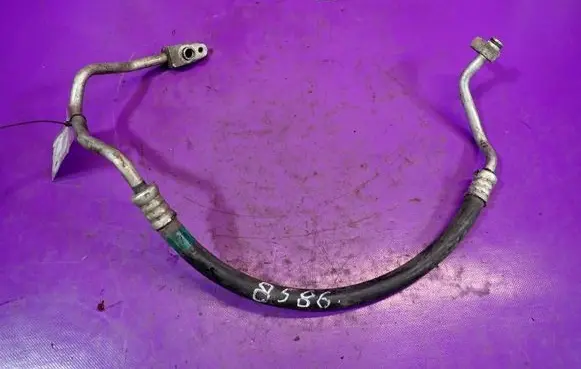 Toyota Corolla Verso E121 Air conditioning (A/C) pipe/hose 