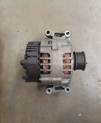 Audi A4 S4 B7 8E 8H Generator/alternator 06B903016AF SG14B016 305000275