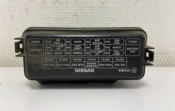 Nissan Almera N16 Fuse box set 4M401A