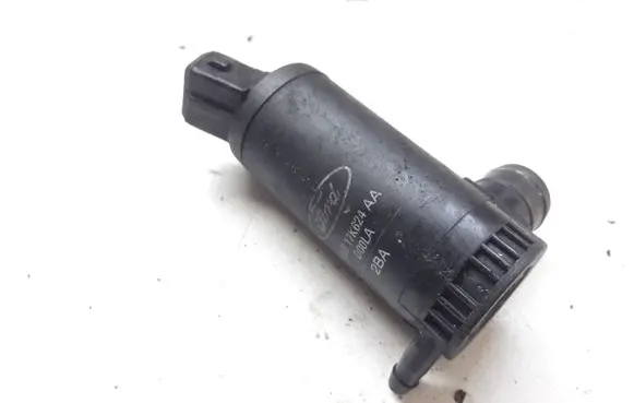 Ford Focus Windscreen/windshield washer pump