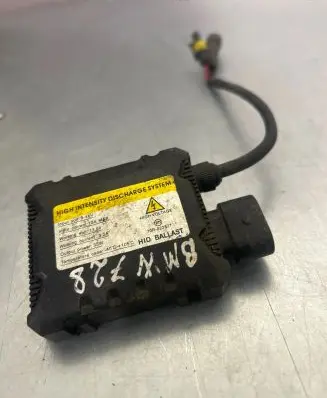 BMW 3 E46 Headlight ballast module Xenon 10R022827