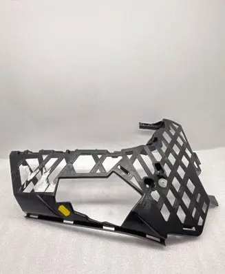 Volkswagen PASSAT B8 Front bumper mounting bracket 3G0807178