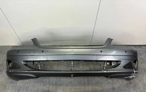Mercedes-Benz S W221 Front bumper Z1258