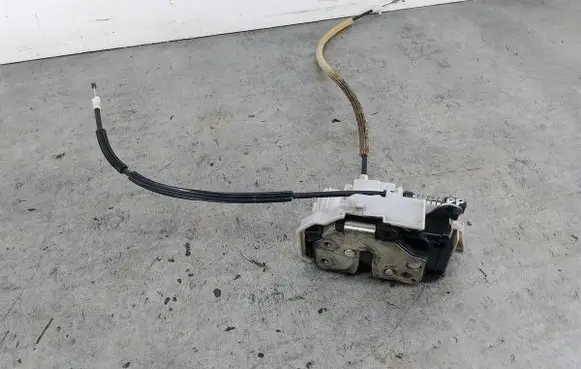 Fiat Bravo Front door lock 