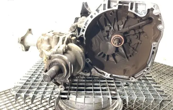 Dacia Duster II Manual 5 speed gearbox