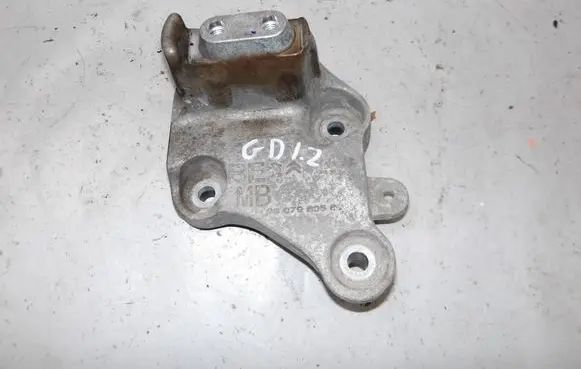 Opel Grandland X Engine mounting bracket 9807980580