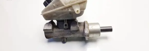 Volkswagen Transporter - Caravelle T4 Master brake cylinder 7D0611303A