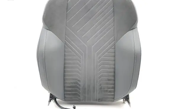 Peugeot 3008 III Front driver seat