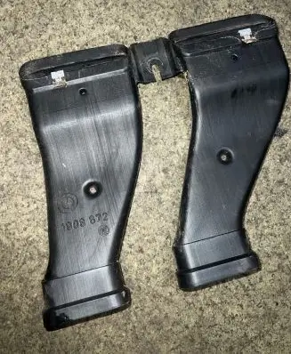 BMW 5 E34 Air intake duct part 1908672
