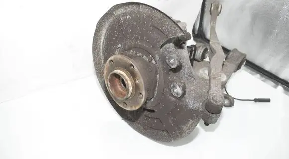 BMW 5 F10 F11 Rear wheel hub 6796099 33326796099 6780357