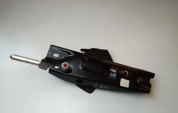 Volvo S80 Front seatbelt 6069365L0E