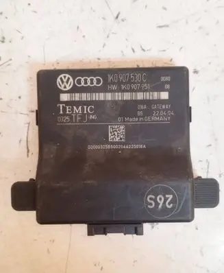 Volkswagen Touran I Gateway control module 1K0907530C 1K0907951