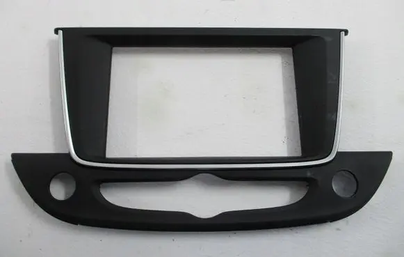 Opel Rekord Olympia Radio/GPS head unit trim 39137997