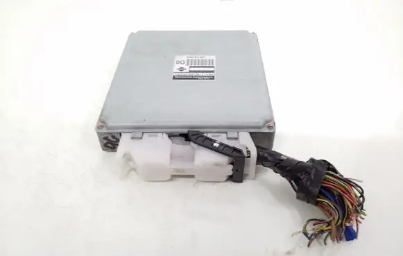 Nissan Almera N16 Engine control unit/module MEC20621 1Y30